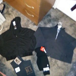 2 Puma Tops And 2 Pair Of Puma Leggings